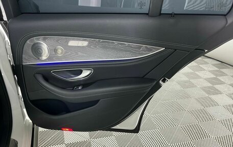 Mercedes-Benz E-Класс, 2020 год, 5 199 000 рублей, 25 фотография