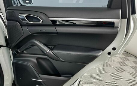 Porsche Cayenne III, 2016 год, 3 999 000 рублей, 21 фотография