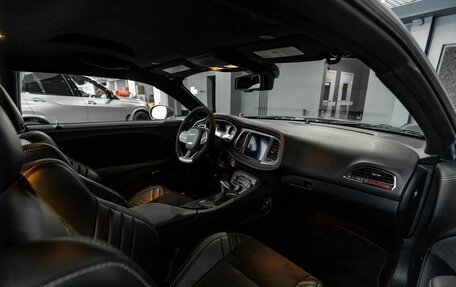 Dodge Challenger III рестайлинг 2, 2023 год, 20 500 000 рублей, 15 фотография