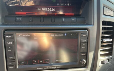 Mitsubishi Pajero IV, 2011 год, 2 000 000 рублей, 33 фотография