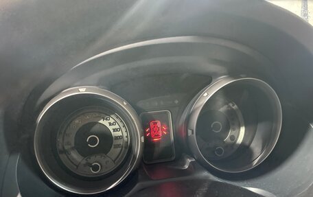 Mitsubishi Pajero IV, 2011 год, 2 000 000 рублей, 37 фотография