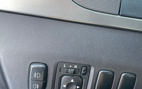 Mitsubishi Pajero IV, 2011 год, 2 000 000 рублей, 38 фотография