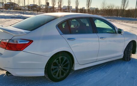 Honda Accord IX рестайлинг, 2013 год, 1 690 000 рублей, 4 фотография