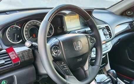 Honda Accord IX рестайлинг, 2013 год, 1 690 000 рублей, 9 фотография