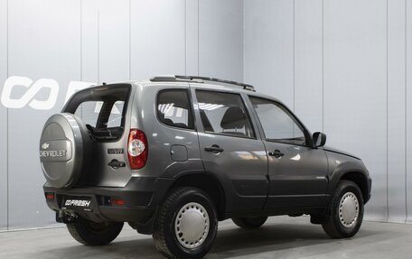 Chevrolet Niva I рестайлинг, 2012 год, 520 000 рублей, 2 фотография