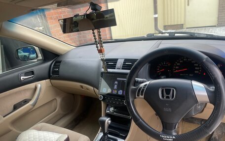 Honda Accord VII рестайлинг, 2003 год, 890 000 рублей, 21 фотография