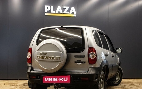 Chevrolet Niva I рестайлинг, 2011 год, 519 000 рублей, 3 фотография