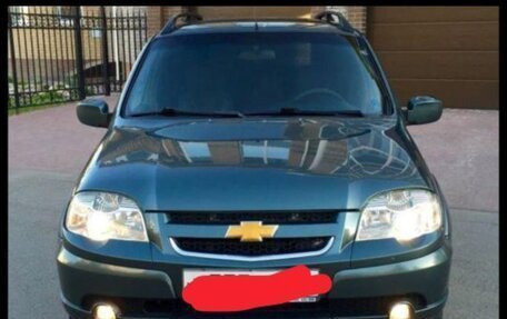 Chevrolet Niva I рестайлинг, 2011 год, 620 000 рублей, 1 фотография