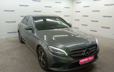 Mercedes-Benz C-Класс, 2019 год, 2 500 000 рублей, 1 фотография