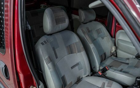 Renault Kangoo II рестайлинг, 2007 год, 315 000 рублей, 20 фотография