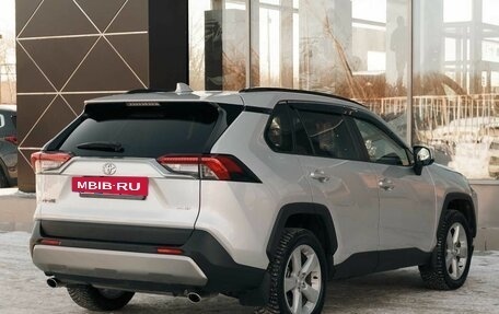 Toyota RAV4, 2020 год, 3 465 000 рублей, 5 фотография
