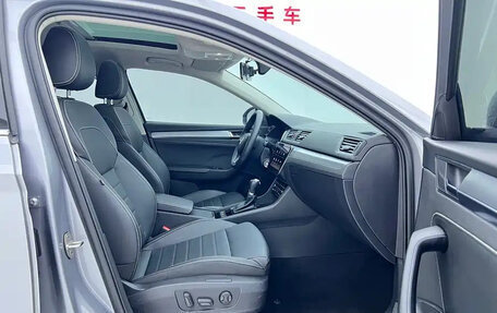 Skoda Superb III рестайлинг, 2021 год, 1 573 911 рублей, 9 фотография