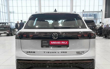 Volkswagen Tiguan, 2025 год, 5 150 000 рублей, 6 фотография