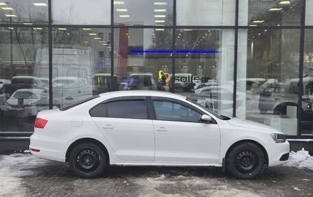 Volkswagen Jetta VI, 2013 год, 610 000 рублей, 4 фотография