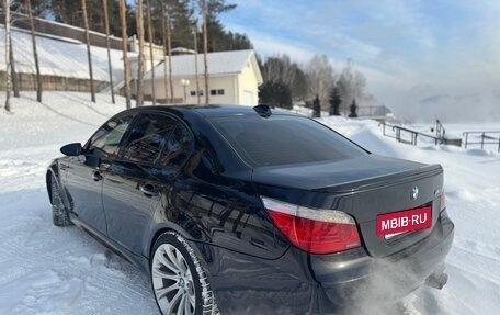 BMW M5, 2005 год, 2 500 000 рублей, 4 фотография