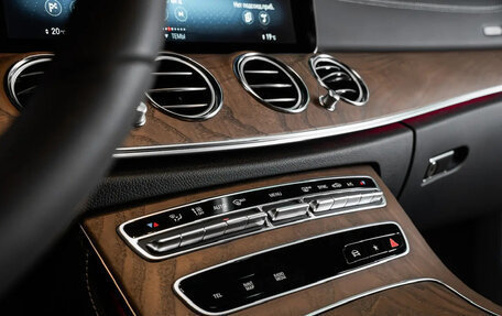 Mercedes-Benz E-Класс, 2023 год, 7 950 000 рублей, 15 фотография