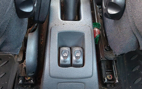 Renault Logan I, 2009 год, 415 000 рублей, 13 фотография