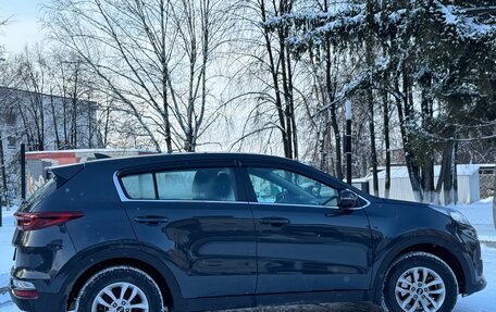 KIA Sportage IV рестайлинг, 2020 год, 2 400 000 рублей, 17 фотография