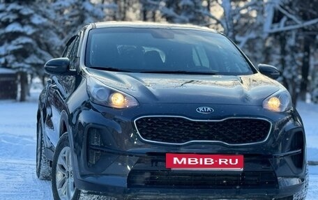 KIA Sportage IV рестайлинг, 2020 год, 2 400 000 рублей, 15 фотография