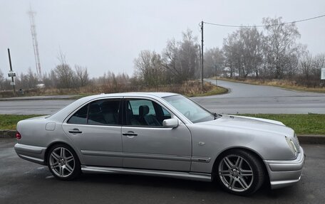 Mercedes-Benz E-Класс, 1999 год, 780 000 рублей, 3 фотография