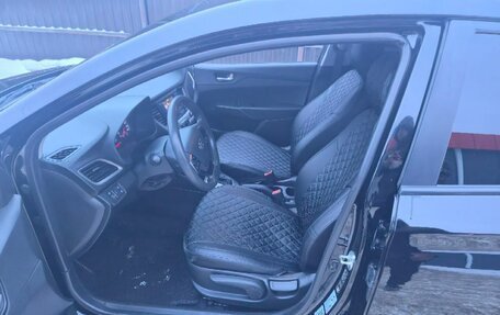 Hyundai Solaris II рестайлинг, 2017 год, 1 225 000 рублей, 7 фотография