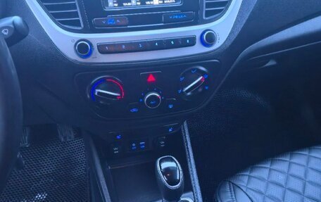 Hyundai Solaris II рестайлинг, 2017 год, 1 225 000 рублей, 6 фотография