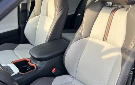 Toyota RAV4, 2023 год, 5 200 000 рублей, 10 фотография