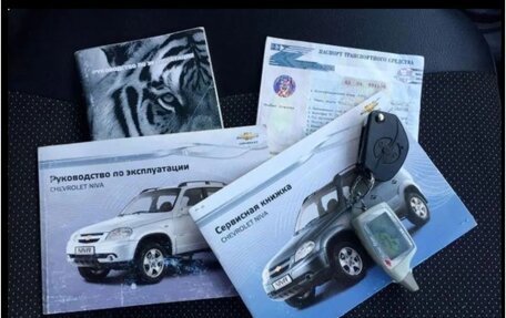 Chevrolet Niva I рестайлинг, 2011 год, 620 000 рублей, 8 фотография