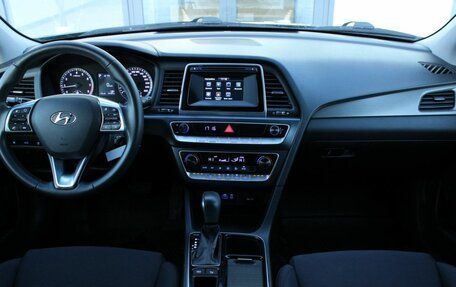 Hyundai Sonata VII, 2018 год, 1 850 000 рублей, 17 фотография