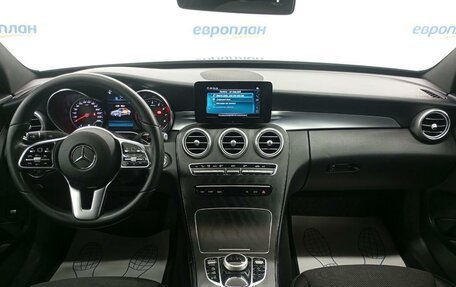 Mercedes-Benz C-Класс, 2019 год, 2 500 000 рублей, 5 фотография