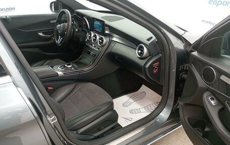 Mercedes-Benz C-Класс, 2019 год, 2 500 000 рублей, 9 фотография