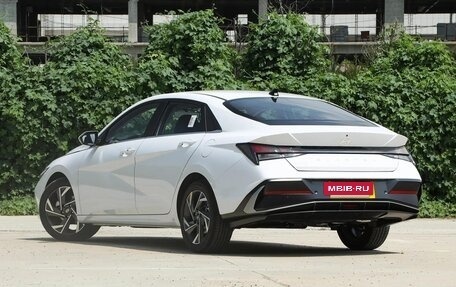 Hyundai Elantra, 2025 год, 1 900 000 рублей, 6 фотография