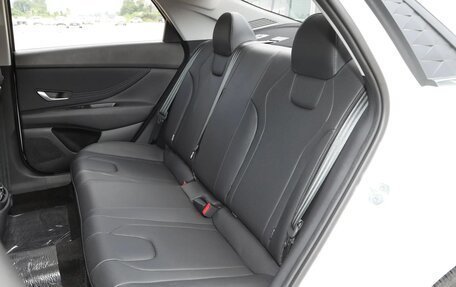 Hyundai Elantra, 2025 год, 1 900 000 рублей, 19 фотография
