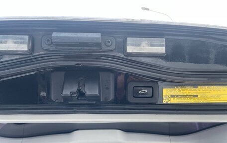 Toyota Land Cruiser 200, 2012 год, 3 630 000 рублей, 12 фотография