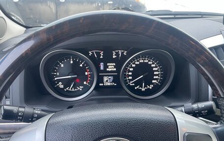 Toyota Land Cruiser 200, 2012 год, 3 630 000 рублей, 11 фотография