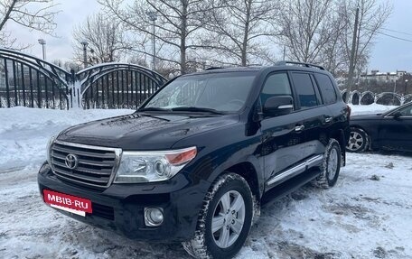Toyota Land Cruiser 200, 2012 год, 3 630 000 рублей, 3 фотография