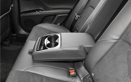 Toyota Camry, 2025 год, 4 890 000 рублей, 9 фотография