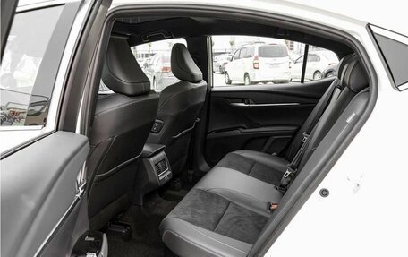 Toyota Camry, 2025 год, 4 890 000 рублей, 7 фотография