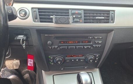 BMW 3 серия, 2006 год, 720 000 рублей, 11 фотография