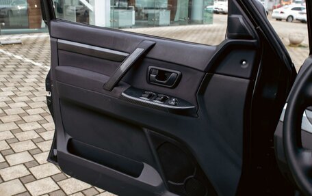 Mitsubishi Pajero IV, 2012 год, 1 795 000 рублей, 12 фотография