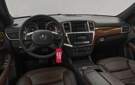 Mercedes-Benz M-Класс, 2012 год, 2 370 000 рублей, 7 фотография