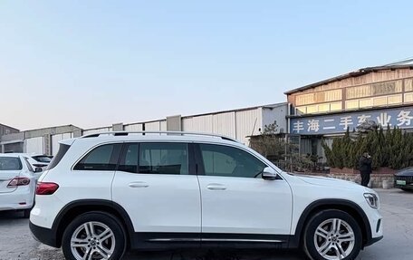 Mercedes-Benz GLB, 2023 год, 2 980 000 рублей, 7 фотография