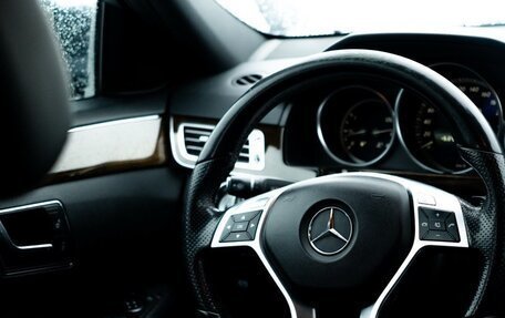 Mercedes-Benz E-Класс, 2013 год, 2 100 000 рублей, 5 фотография