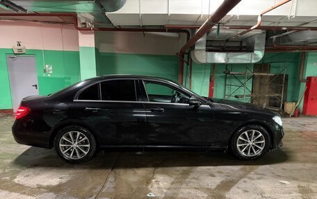 Mercedes-Benz E-Класс, 2016 год, 2 550 000 рублей, 4 фотография