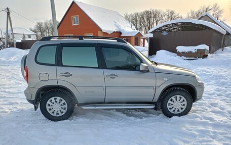 Chevrolet Niva I рестайлинг, 2013 год, 680 000 рублей, 5 фотография