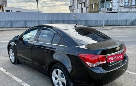 Chevrolet Cruze II, 2011 год, 799 000 рублей, 4 фотография