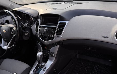 Chevrolet Cruze II, 2011 год, 799 000 рублей, 17 фотография