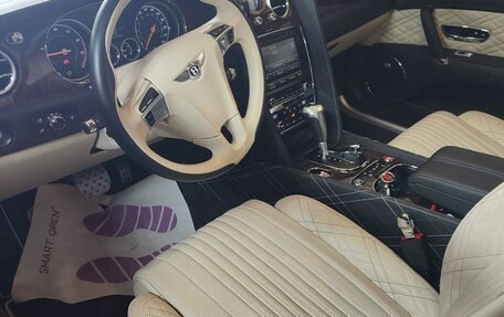 Bentley Flying Spur II, 2016 год, 9 000 000 рублей, 6 фотография