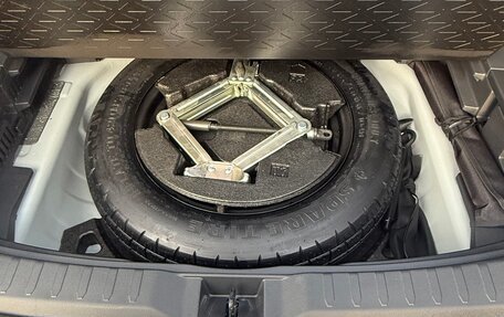 Toyota RAV4, 2025 год, 4 090 000 рублей, 18 фотография