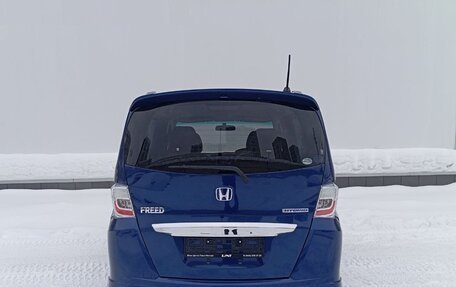 Honda Freed I, 2011 год, 1 239 000 рублей, 4 фотография